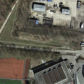 Wiesenstreifen nördlich vom Sportplatz